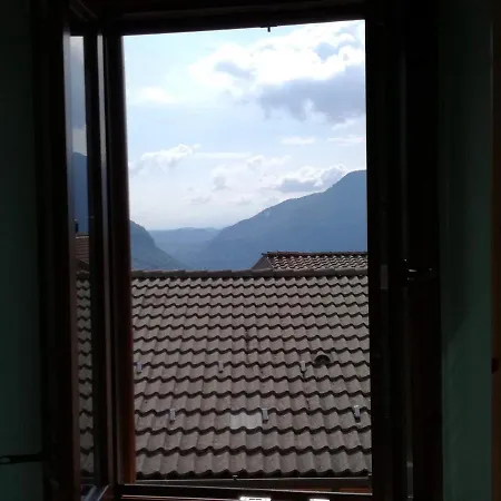 Casa Tarcisio * Faggeto Lario