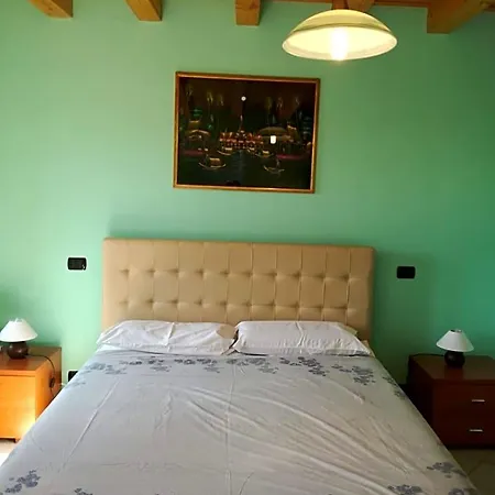 Casa Tarcisio Faggeto Lario